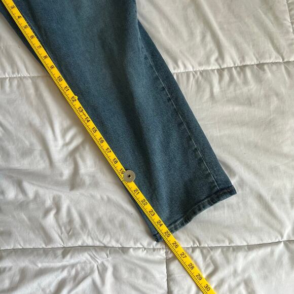 Everlane Womens The Curvy Cheeky Jean Crop Medium Wash Size 32 - Picture 9 of 9